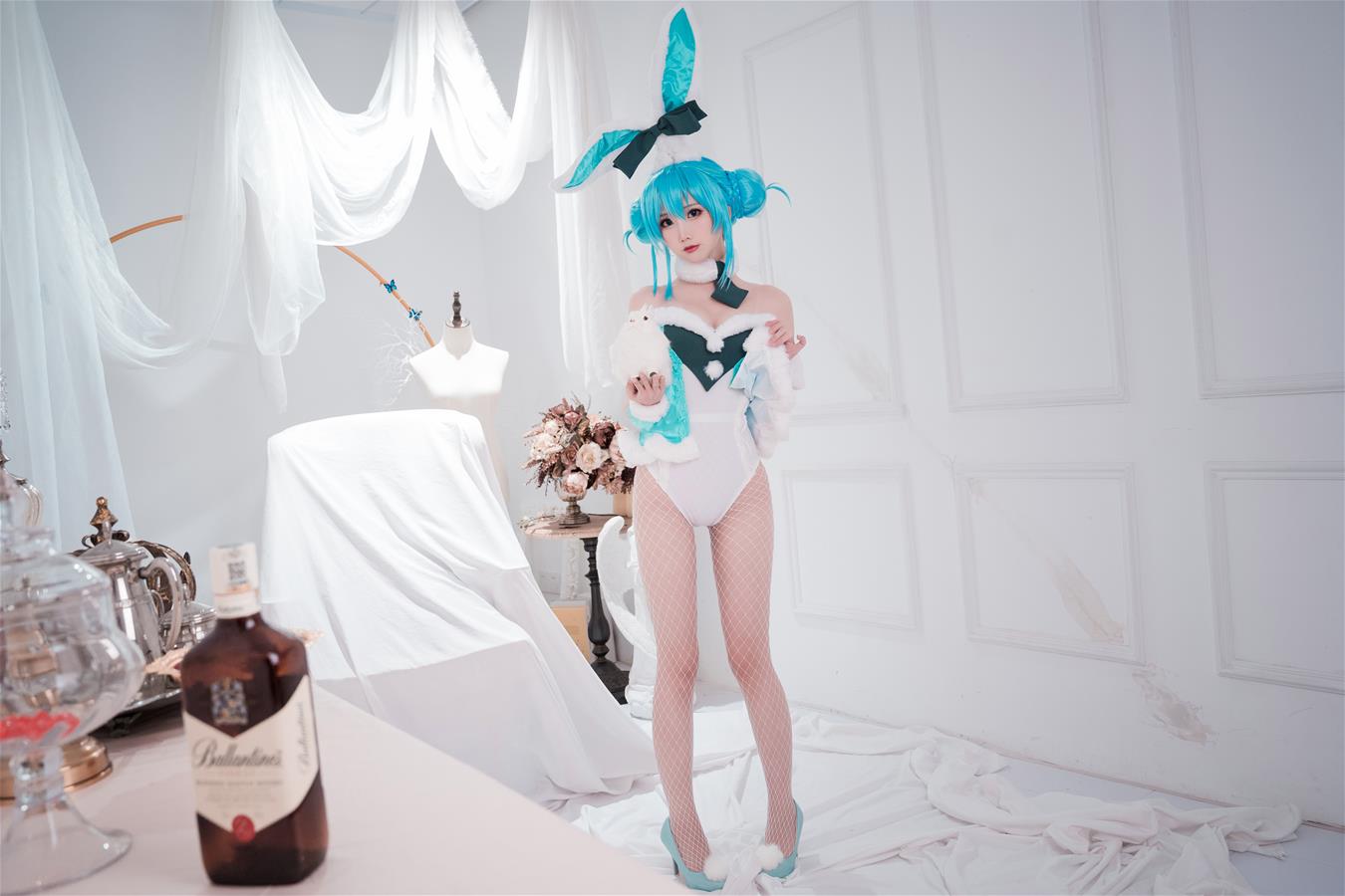 Coser面饼仙儿 初音兔女郎 德丽莎婚纱 希佩尔上将 网红少女-第2张