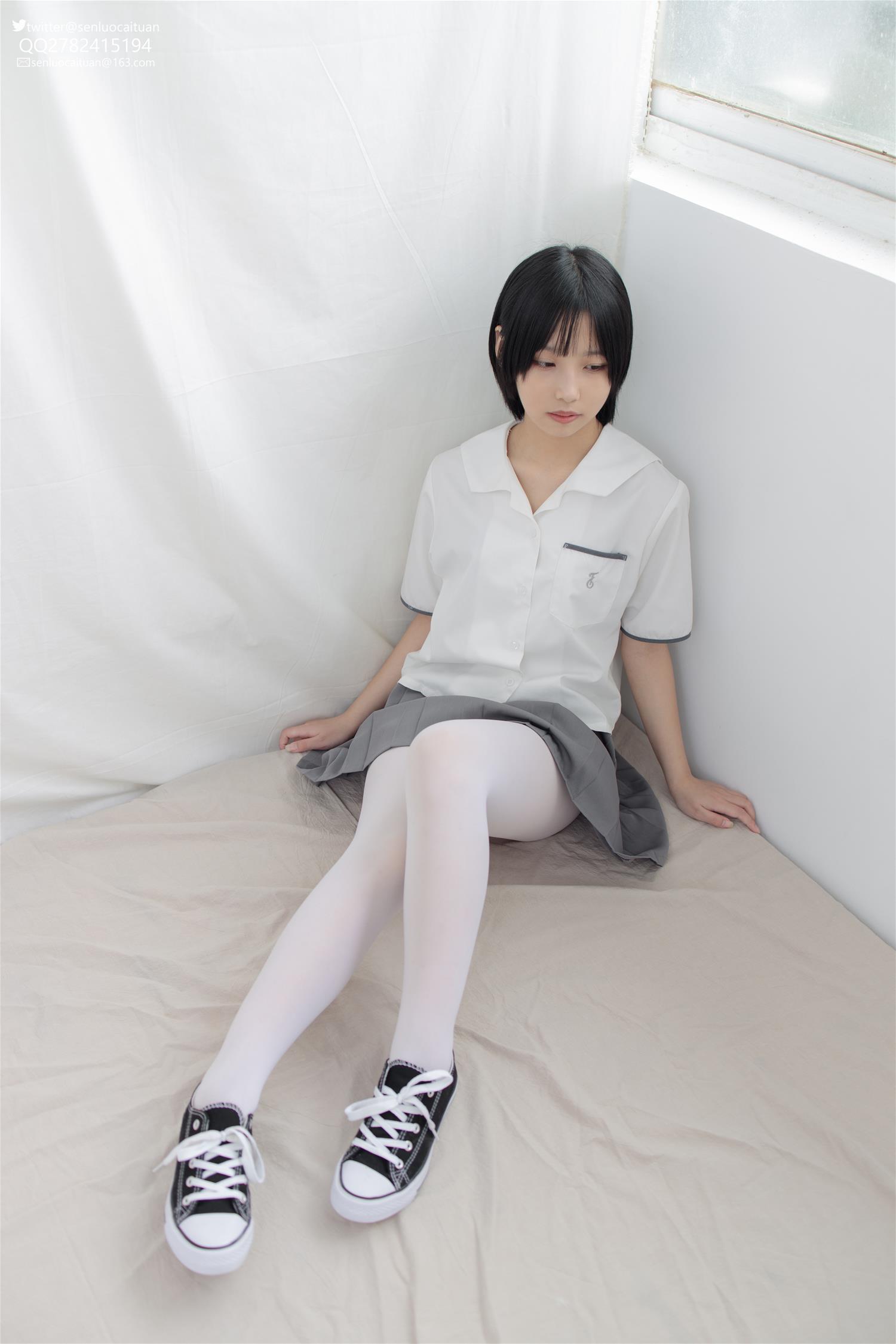 森萝财团 GG-003 希晨 JK制服 [96P1V-2.54GB] 森萝财团-第1张